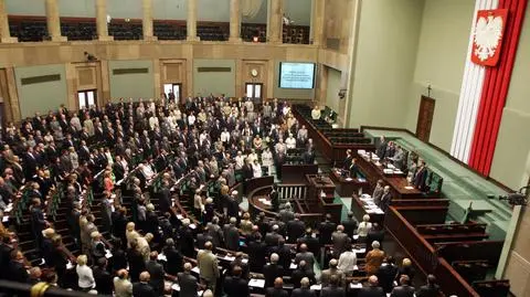 Posłowie dostaną podwyżki