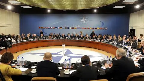 Nie będzie "wspólnego obszaru zaufania" NATO-Rosja