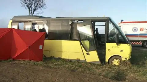 W wypadku zginęły dwie osoby (wideo archiwalne)