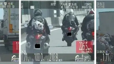 Szaleńcza jazda motocyklistów. Po 36 punktów "na głowę"