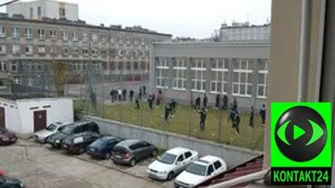 Drużyna Ekstraklasy trenuje na... szkolnym boisku