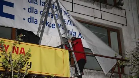 Dolny Śląsk: ściągnęli baner na czas wizyty prezydenta Dudy. "Dziwne"