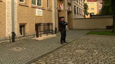The police has heightened security around Polish high schools after series of false bomb threats