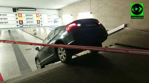 Samochód został wyciągnięty po dwóch godzinach