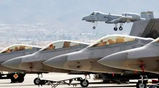 Przez wiele miesięcy F-22 mogły latać tylko w pobliżu swoich baz