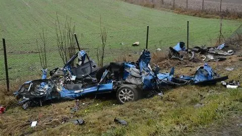 Śmiertelny wypadek na Pomorzu. Zginął kierowca osobówki