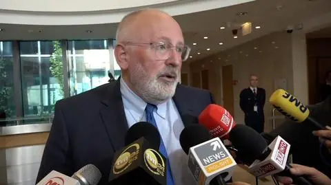 Polish foreign minister Jacek Czaputowicz spoke with Frans Timmermans in Brussels
