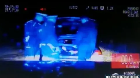 Policjanci znaleźli piątego pasażera 