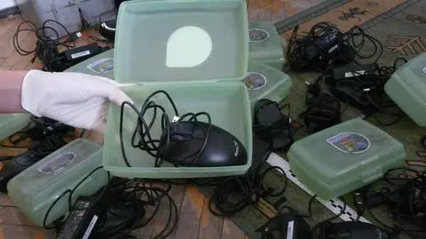 Wyniósł ze szkoły 23 laptopy