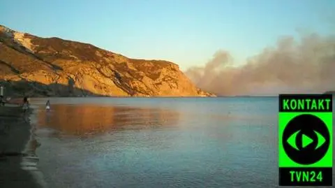 Pożar uwięził turystów na plaży