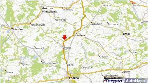 Zderzenie czterech aut i dachowanie. Pięć osób trafiło do szpitala