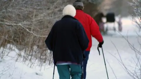 Fani nordic walking trenują w Jakuszycach do mistrzostw świata