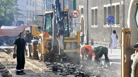 Pracują, 
aż się pyli