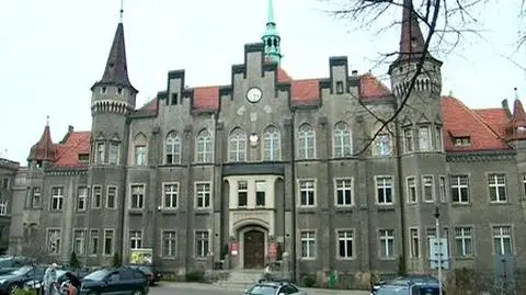 Były prezydent Wałbrzycha z zarzutami. Grozi mu 10 lat