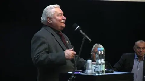 Lech Wałęsa przeprasza