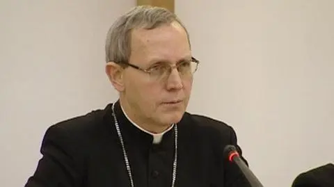 Biskup Libera zganił radnych za in vitro