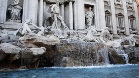 Spór o monety z rzymskiej Fontanny di Trevi