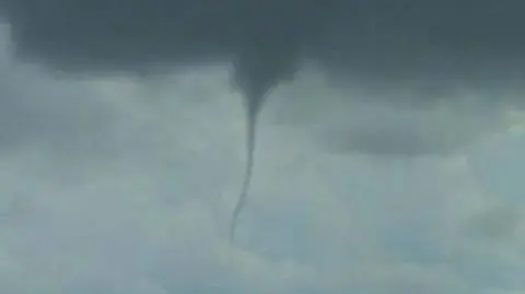 Trąba powietrzna nad Żyrardowem