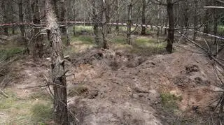 10 beczek odkopanych w pobliżu Brzeźna 