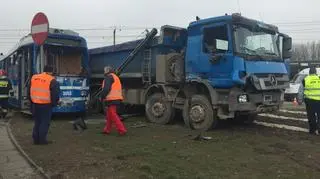 11 osób poszkodowanych