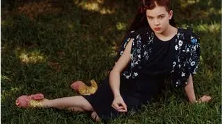 14-letnia Hailee Steinfeld reklamuje Miu Miu na jesień-zimę 2011-12 (fot. Prada)