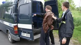 41-letni mężczyzna przyznał się do winy, usłyszy zarzut próby zabójstwa (fot.policja Łódż)