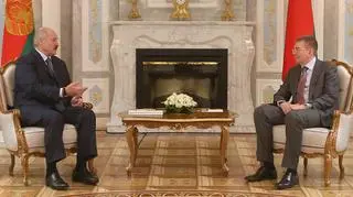 Alaksandr Łukaszenka z Edgarsem Rinkevicsem