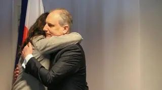 Aleksandra Dulkiewicz oficjalnie przejęła z rąk wojewody Dariusza Drelicha obowiązki prezydenta Gdańska