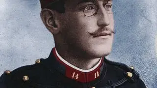 Alfred Dreyfus w 1894 r., tuż przed uwięzeniem