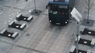 Anarchiści zajęli kamienicę w centrum Katowic