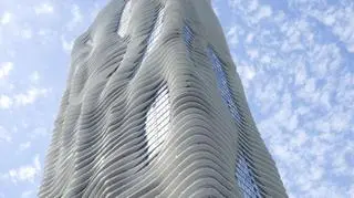Aqua Tower w Chicago (fot. Studio Gang Architects)