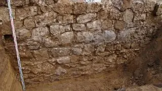 Archeolodzy trafili także na pozostałości fortyfikacji pochodzących z XIX wieku