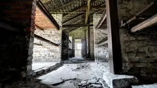 Baraki są bardzo zniszczone