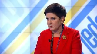 Beata Szydło w broszce ze Skoczowa w programie TVN 24 Jeden na Jeden 