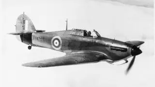 Broniące Singapuru brytyjskie myśliwce nie miały szans w starciu z przeważającymi liczebnie japońskimi maszynami.