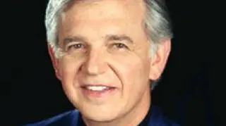 Bruce Broughton ma na koncie nominacje do Oscara i Grammy oraz kilka nagród Emmy