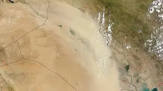Burza nad Irakiem widziana z kosmosu / MODIS Land Rapid Response Team, NASA GSFC