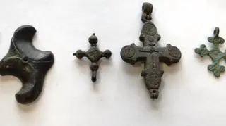 Celnicy znaleźli 183 zabytkowe przedmioty