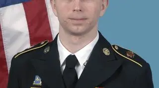 Chelsea Manning jeszcze jako Bradley Manning w mundurze amerykańskiej armii