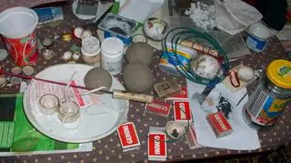 Chłopak powiedział, że pirotechniką zajmował się od 6 lat (fot. policja Kartuzy)