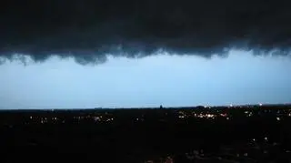 Chmury nad Tarchominem (Warszawa) (Fot. wcof)