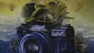 Chwalisz tworzy w nurcie surrealizmu
