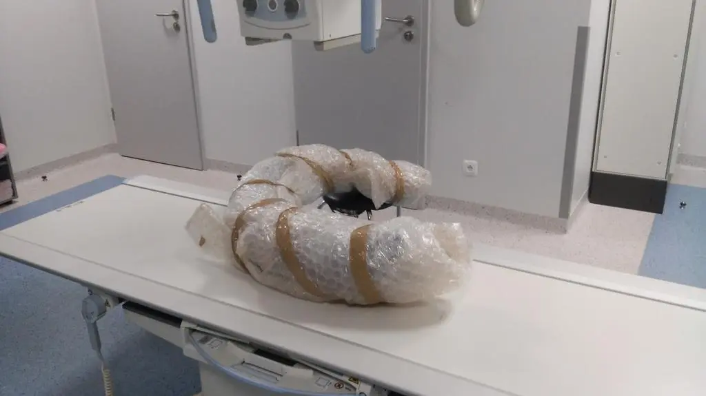 Cios mamuta w szpitalu