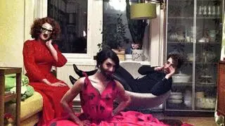 Conchita Wurst w swoim domu: z przyjacielem i swoim chłopakiem