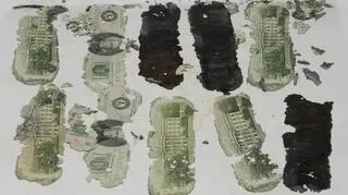 Część z 5880 dolarów odnalezionych przypadkiem w 1980 r