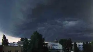 Czy to UFO, czy tylko chmury?  (fot. Yankes)