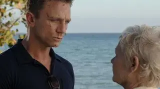 Daniel Craig i Judi Dench w "Casino Royale"