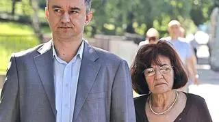 Darko Mladić i jego matka, żona generała, Bosiljka (EPA)