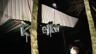 Demontaż neonu w styczniu 2015 r.