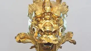 "Dragon" z kolekcji 12 rzeźb "Krąg zwierzęcych głów, znaki zodiaku"